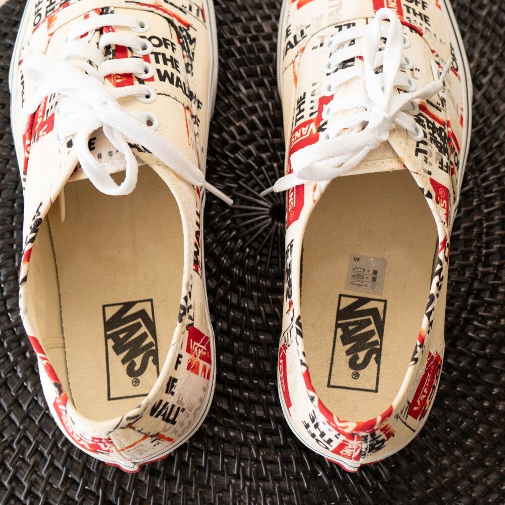 Vans Off The Wall Packing Tape Print Sneakers Mens 10.5 Cream Red Canvas Shoes - Picture 7 of 9